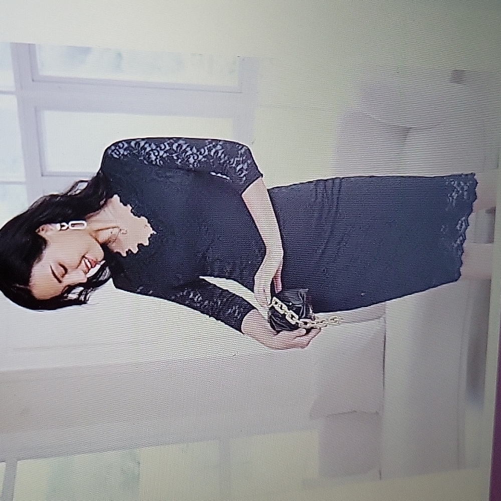 CURLBIUTY black lace V neck formal cocktail elegant midi dress size Medium New …